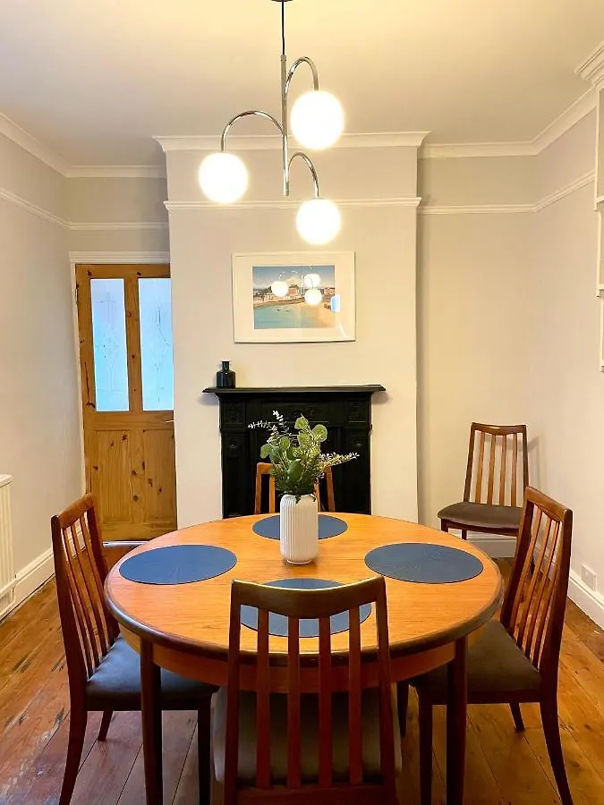 Taffs Mead House Central City Location, Nr Stadium, Family Friendly! Cardiff